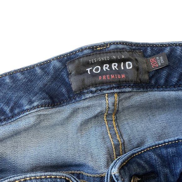 Torrid Premium Woman's Distressed Denim Blue Jeans Size 20R High Rise Curvy - Picture 16 of 16
